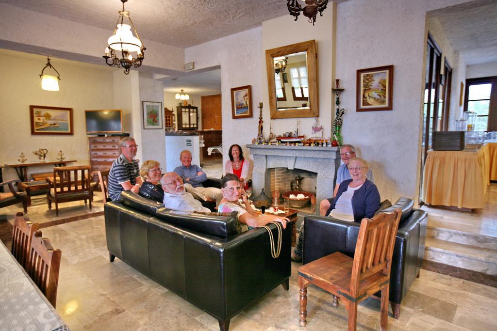 Hotel Pela Skala Kallonis Extérieur photo