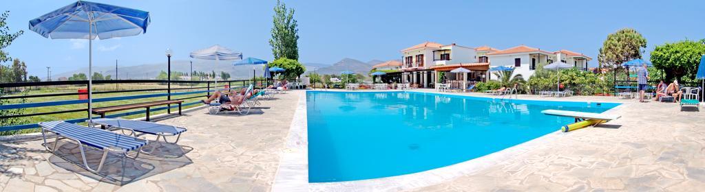 Hotel Pela Skala Kallonis Extérieur photo